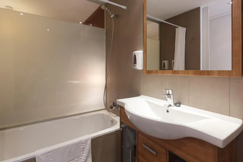 Casa-Nova Suites Barcelona Apartment